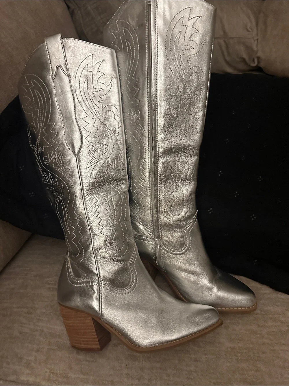 Gianni Bini Metallic Silver Women’s Knee-High Western Boots